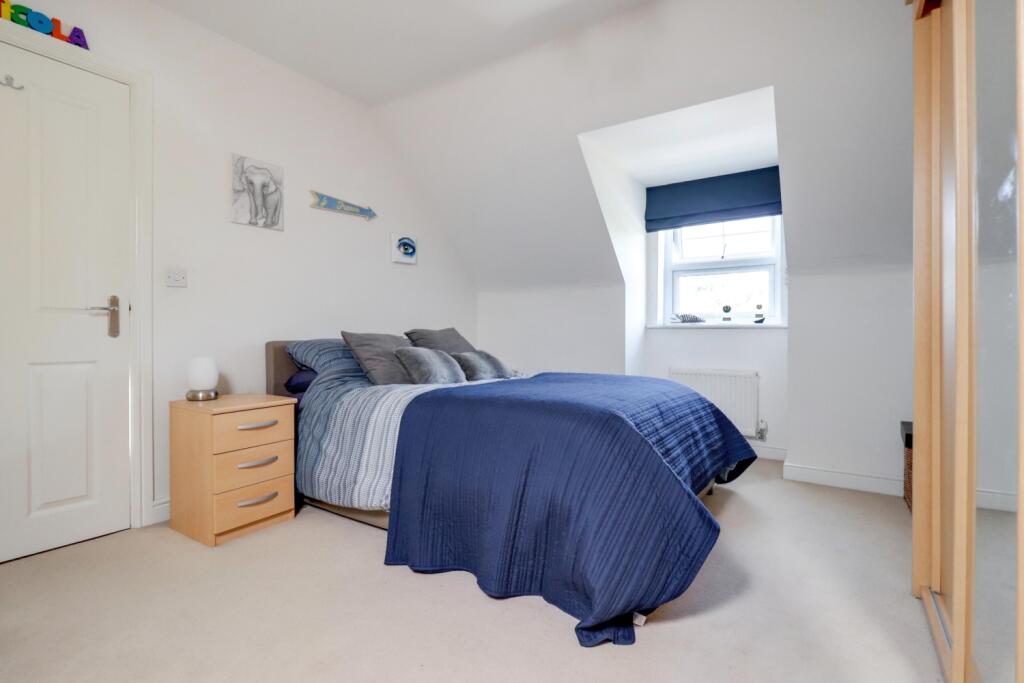 25- Rob Hammond EweMove Pontefract