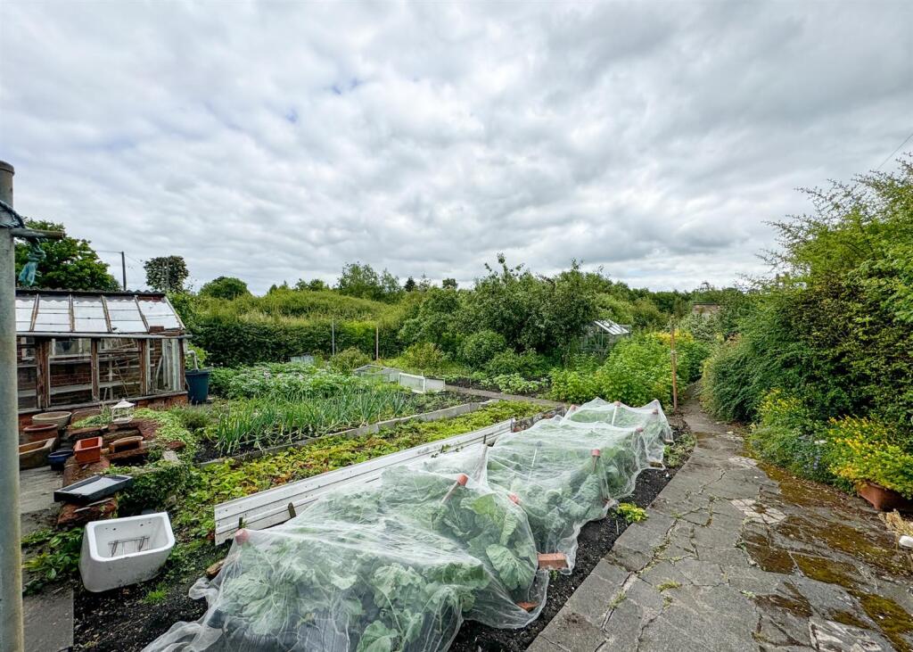 GARDEN