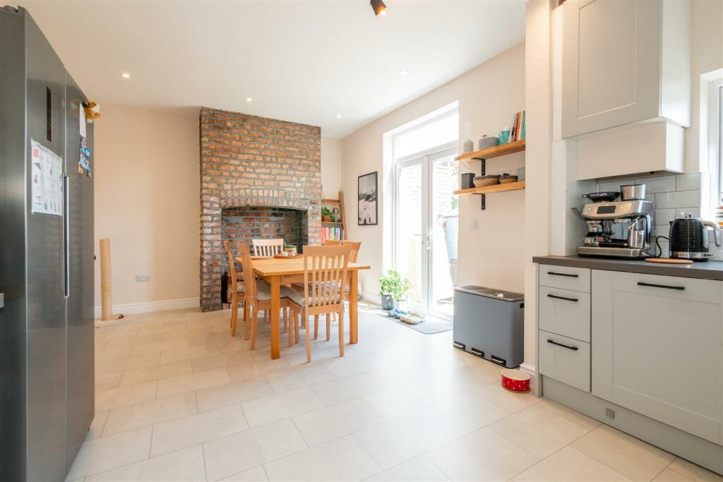 Kitchen Aspect 4