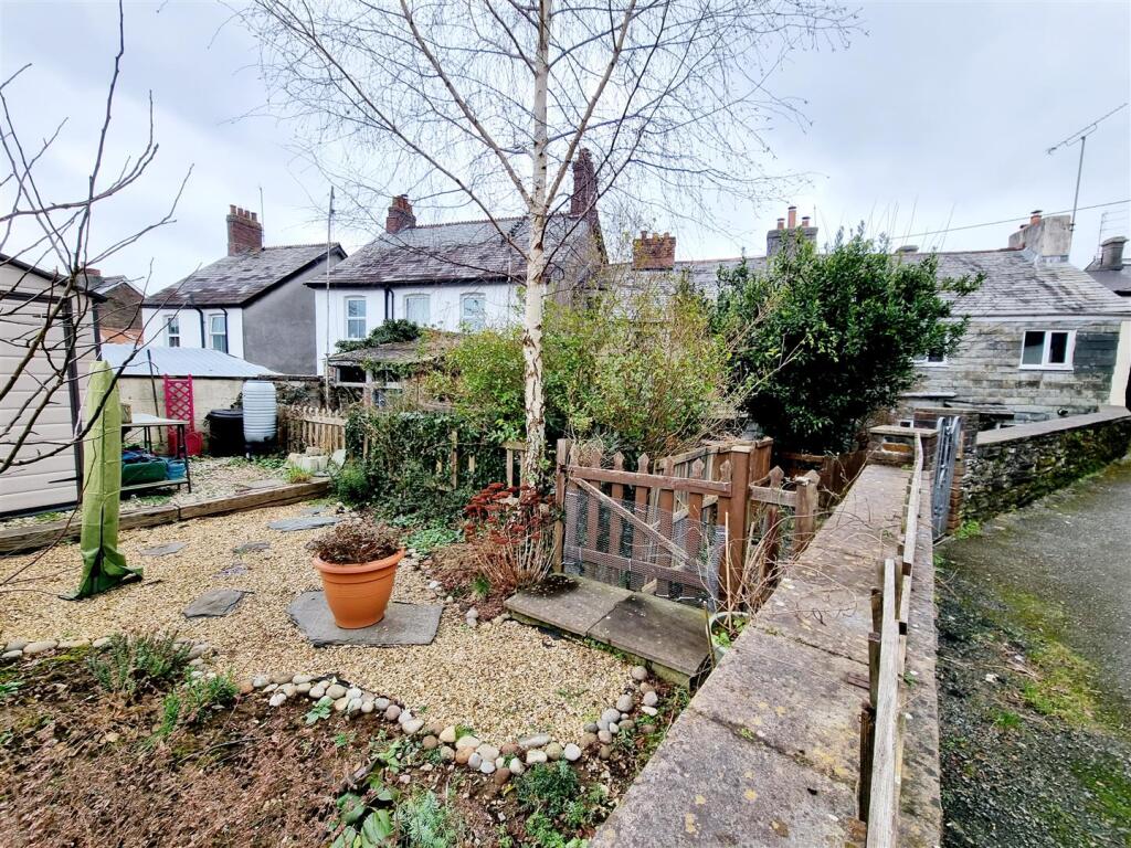 Rear Garden.jpg