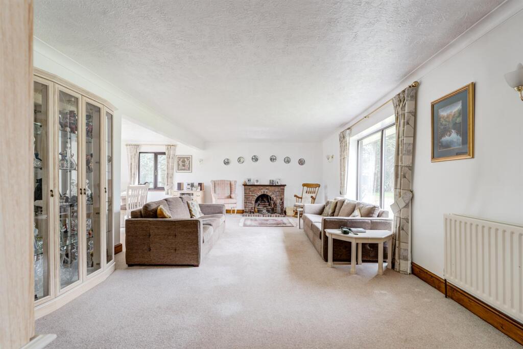 53 Pigeonhouse Lane Final-3.jpg