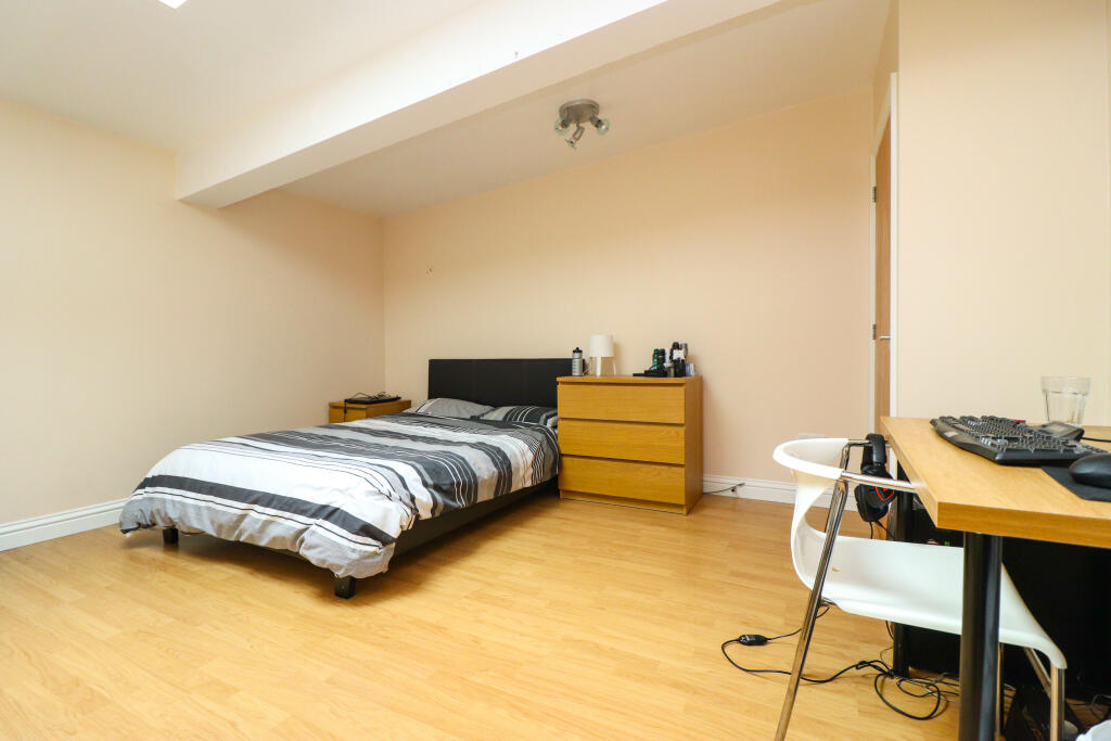 Photo 09
