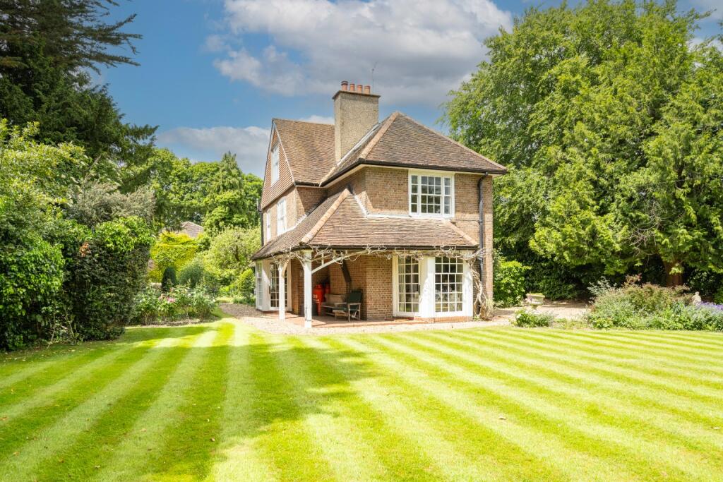 Cross Oak Road, Berkhamsted, Hertfordshire, HP4