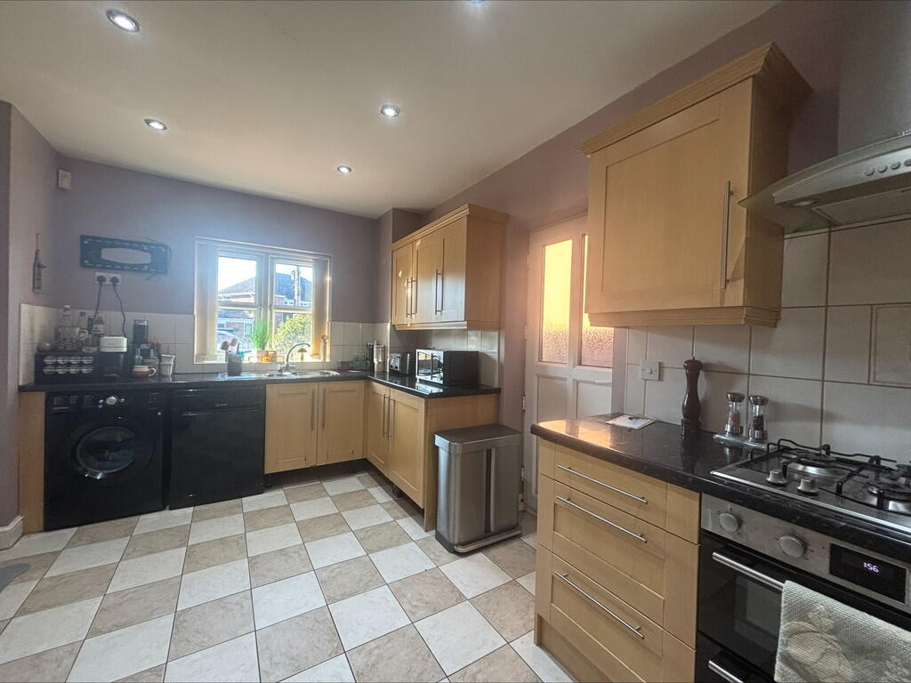 processed-50E34D3...