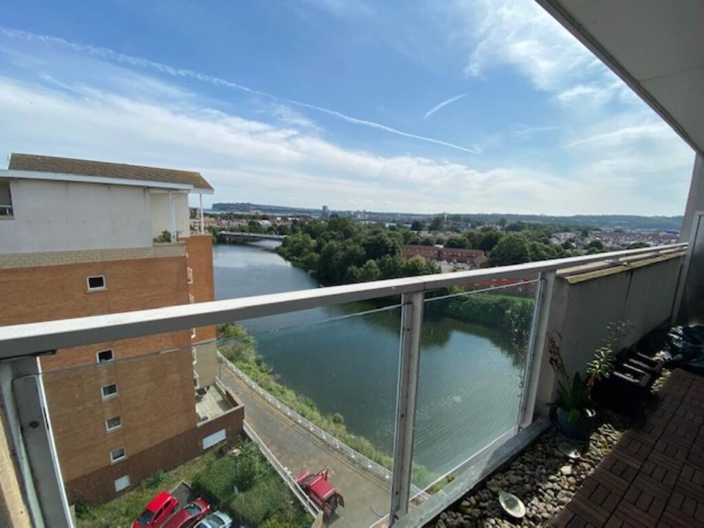 210 Lyon View