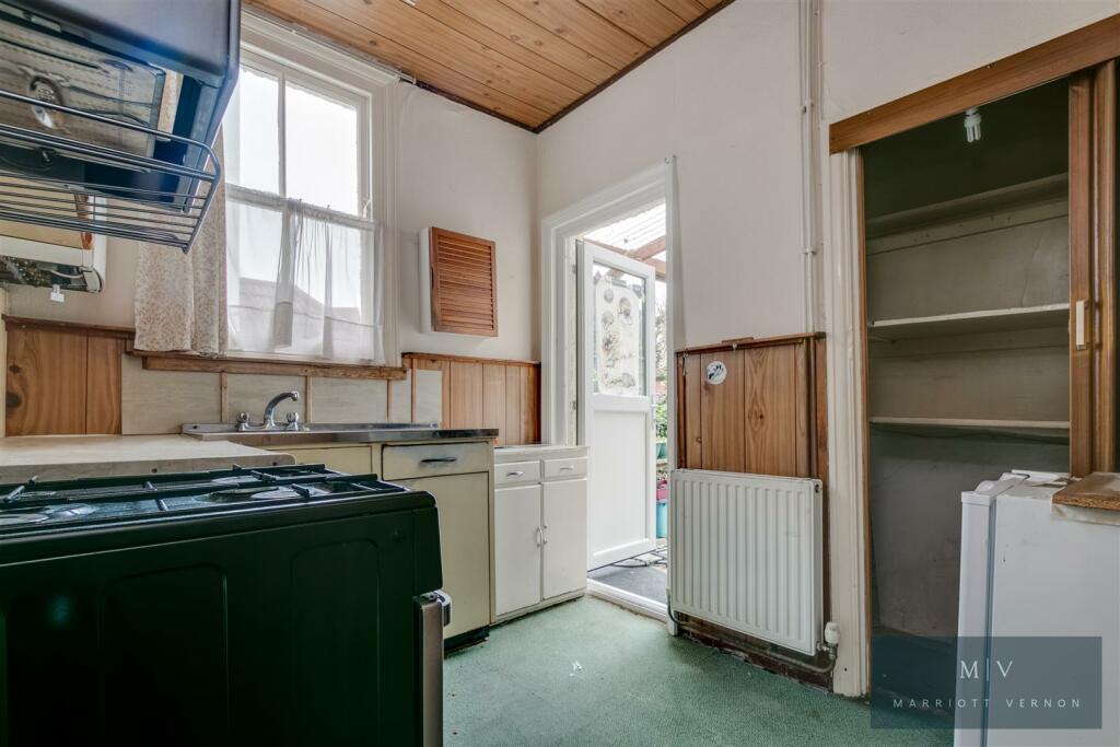 Pollards Hill North 21 MV-4.jpg