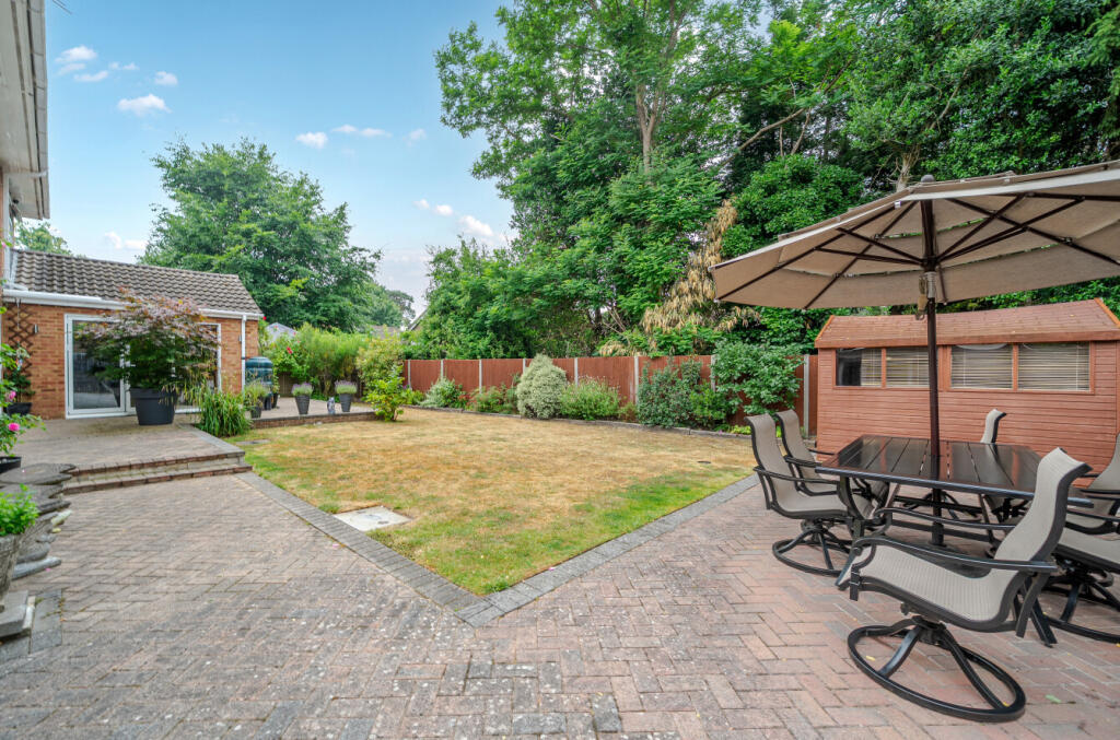 1318508-3-686542d...