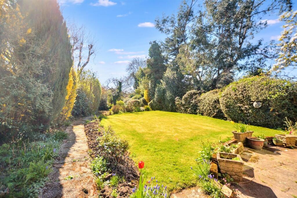 Garden_1.jpeg