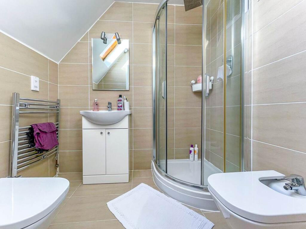5 sea view en-suite 