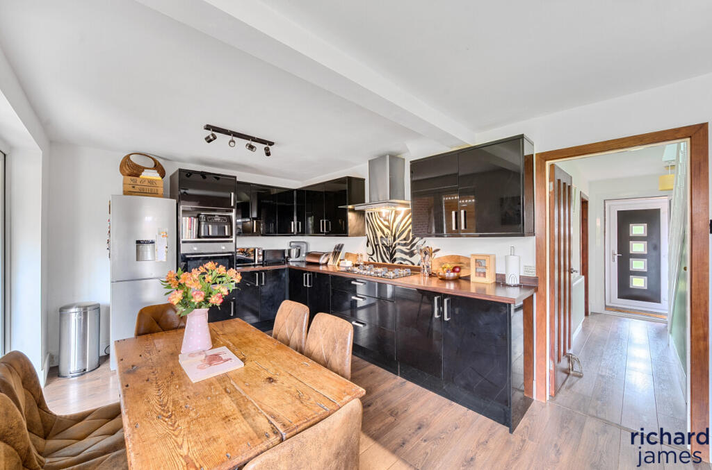 610badc9e43445aab10cc26b5ed7bdfb