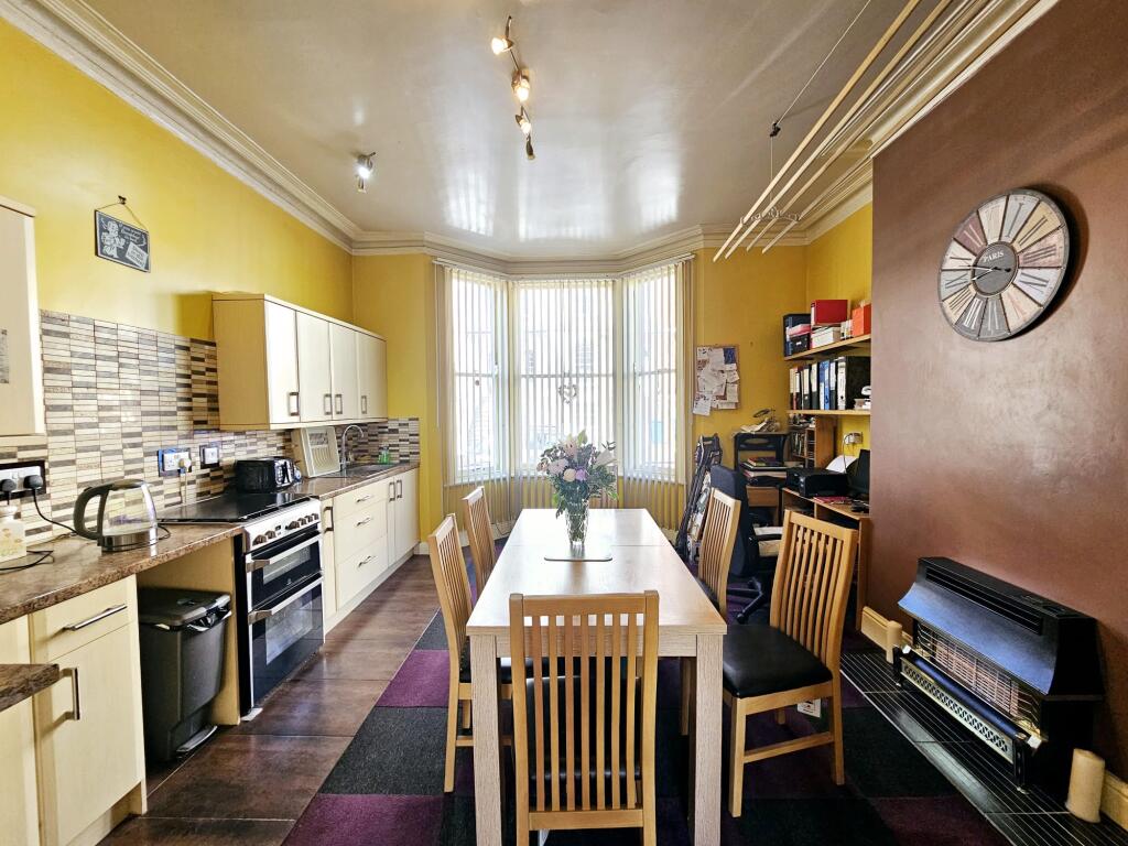 372e0a6e-6738-4bfe-aae1-16f2de214d12