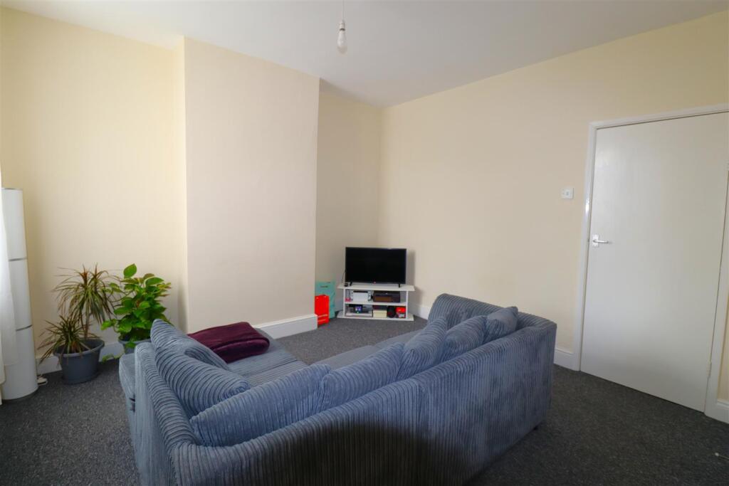 Ground Floor Lounge