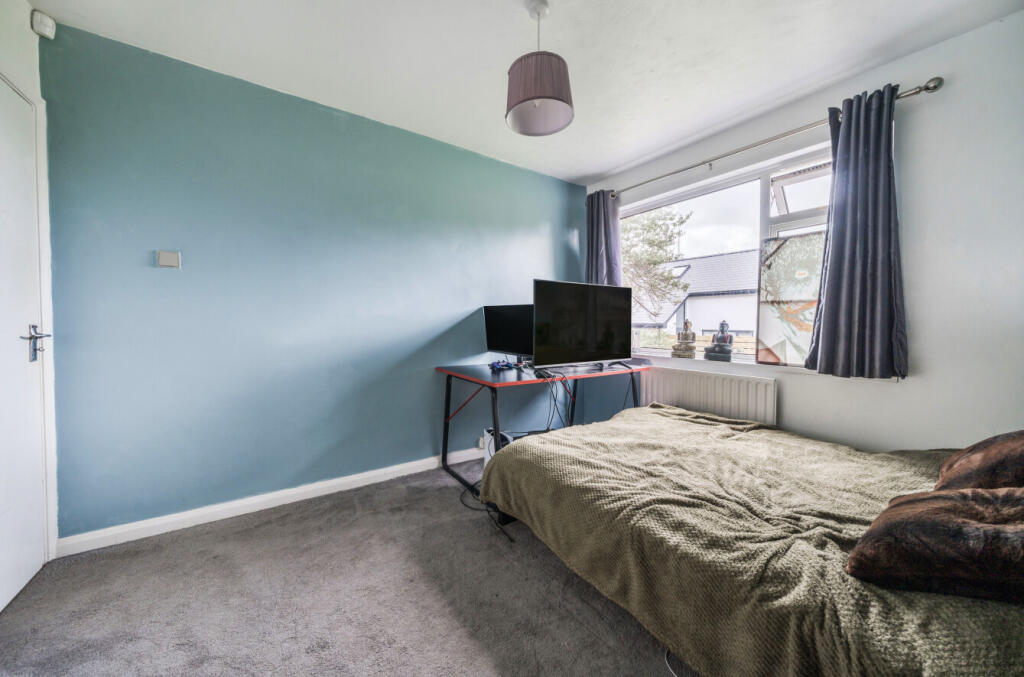 1297916-15-6836e9...