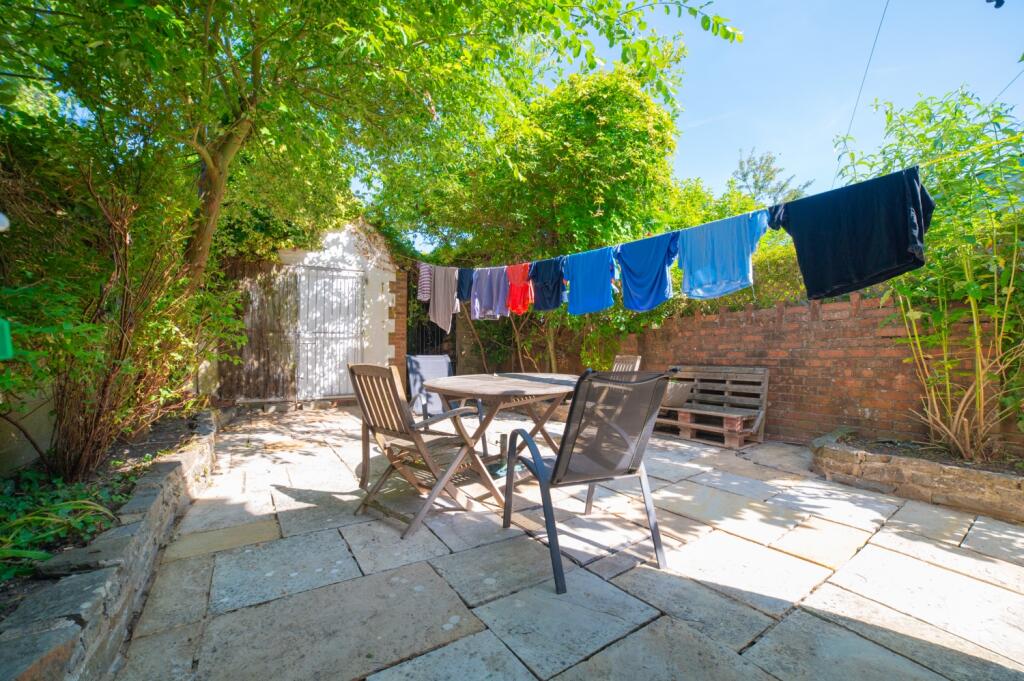 Call 02920 454555 to secure your viewing_4