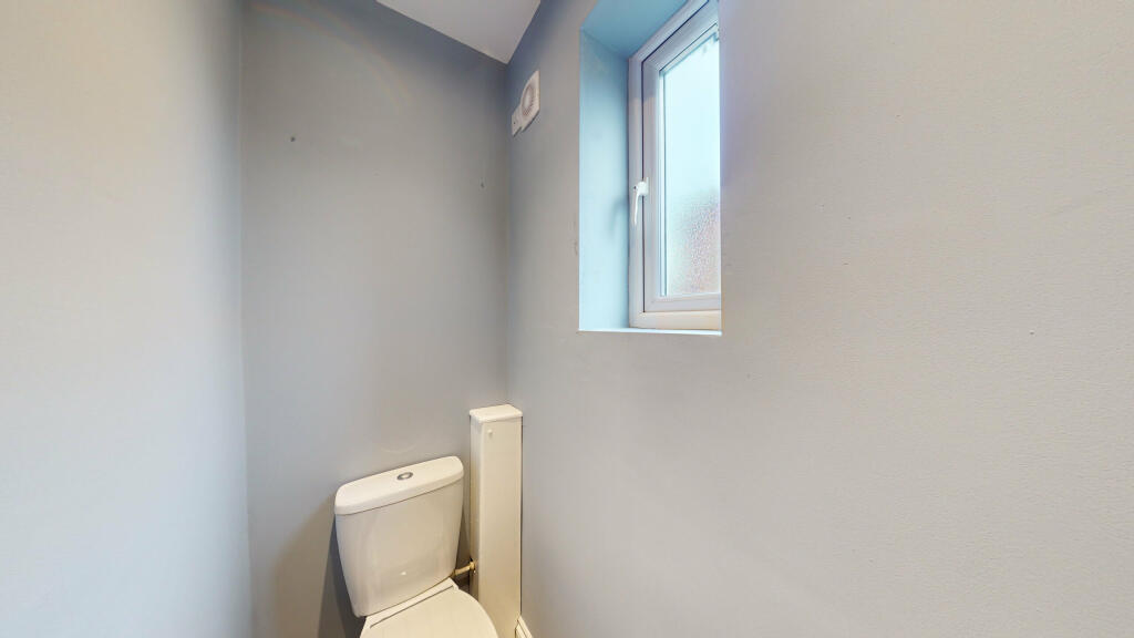 16-Hawkswood-Place-01092024_161338