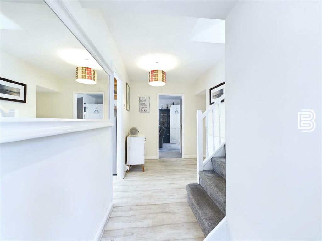 Entrance Hall (1).jpg