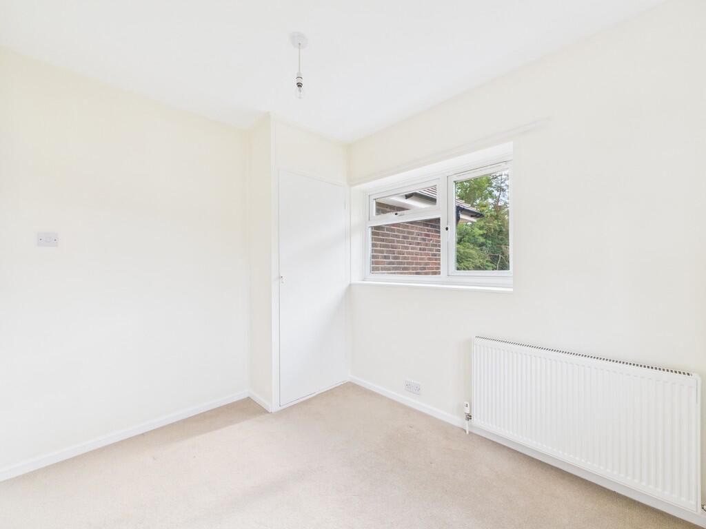 CAM04018G0-PR0325...