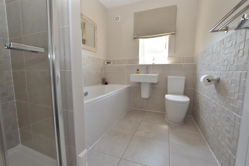 Contemporary Four Piece Bathroom