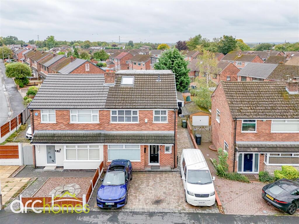 dji_fly_20251001_114146_0037_1759331444740_photo.j