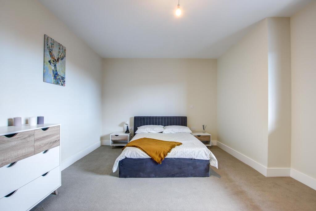 Bedroom.jpg