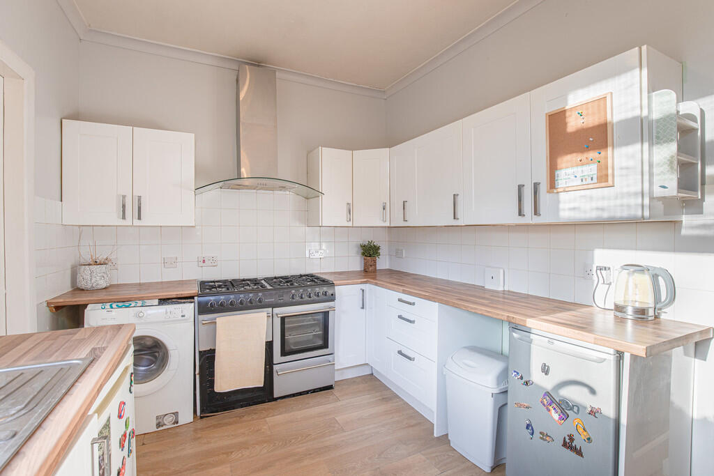 KitchenAngle1