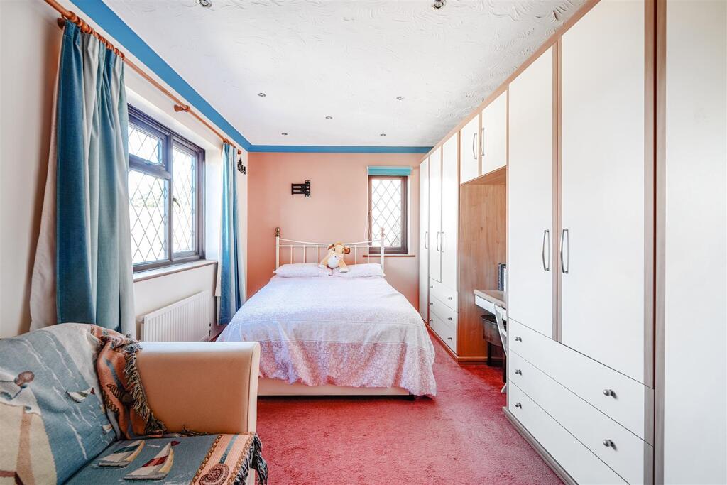 Kudamanta, Caldecote (1).jpg