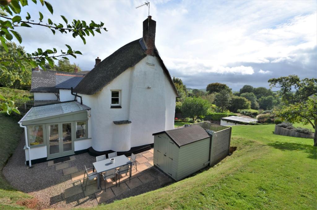 Seddons - Crediton