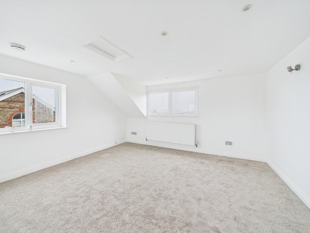 CAM02089G0-PR0459...