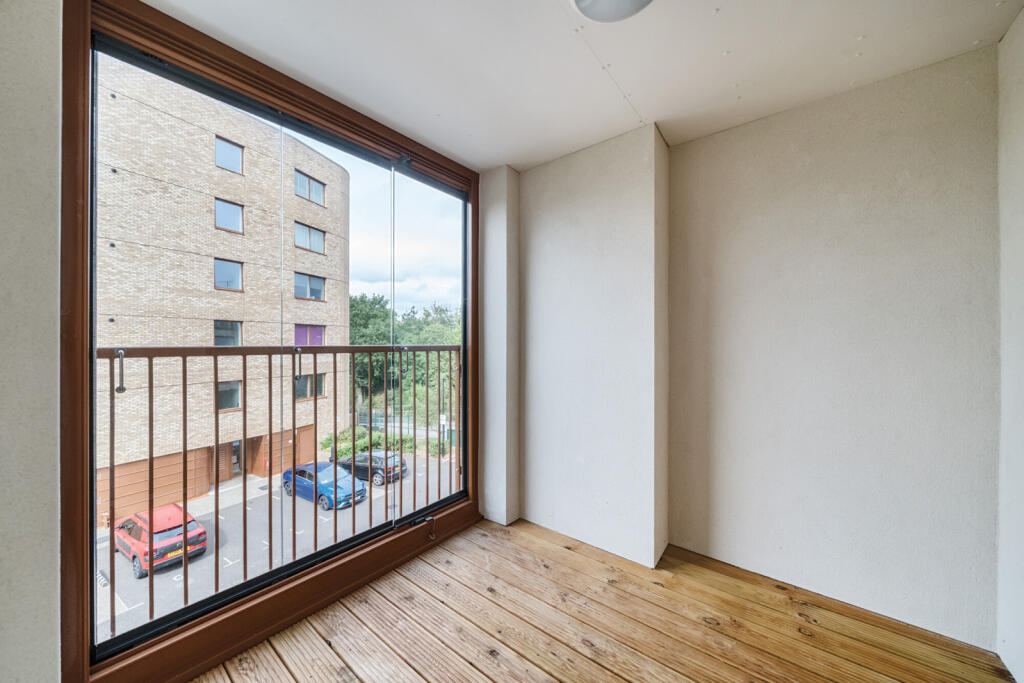 1342340-8-68a5a1e...