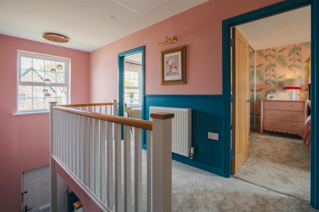 WMA - Ivy House - Landing-4 (Hammond).jpg