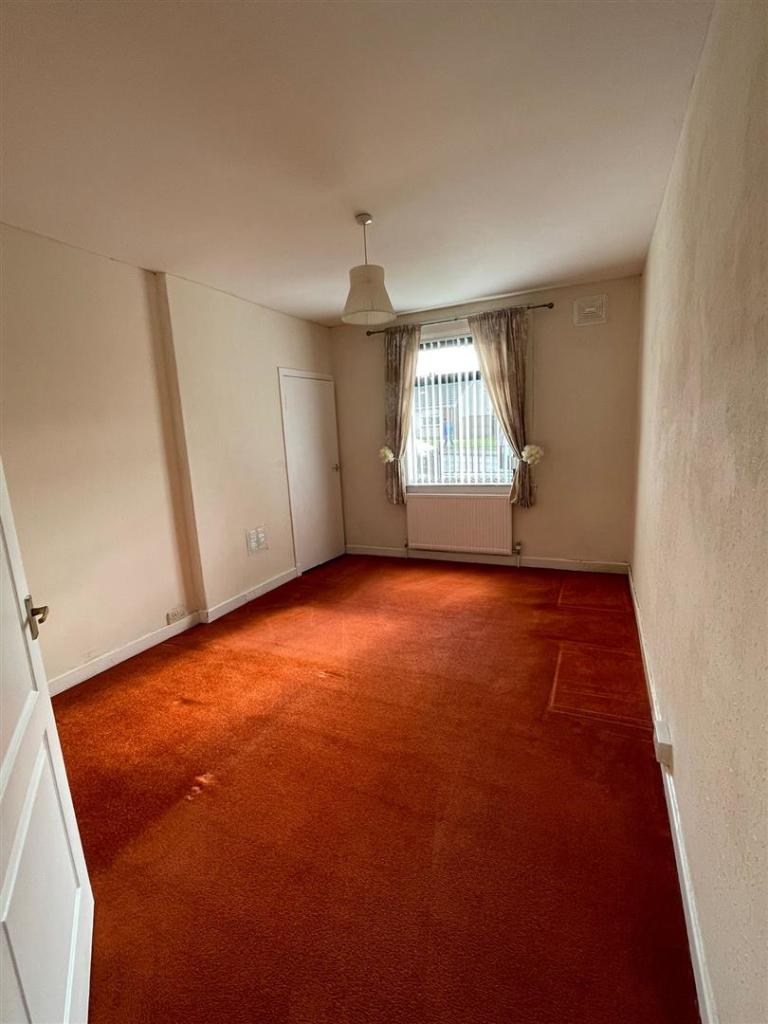 26 Mains Road Bedroom.jpg