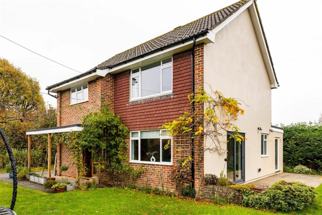 Clayhill Road, Leigh, Reigate