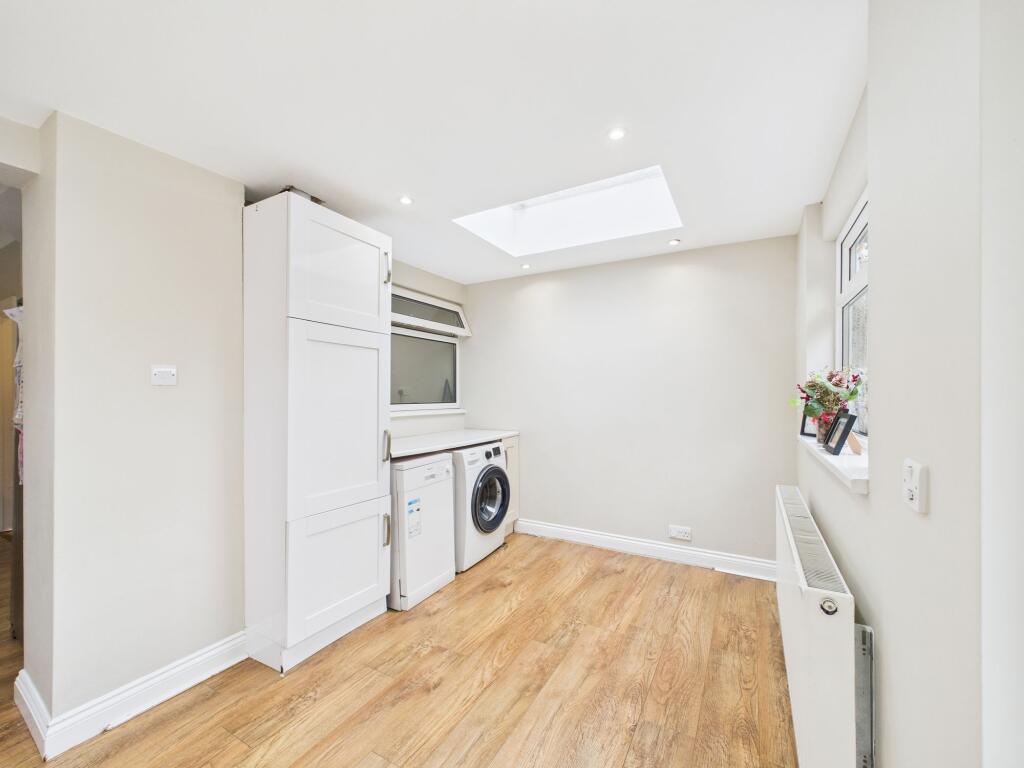 Dining Area/Utility