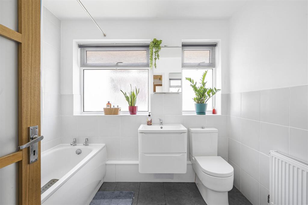 Bathroom/WC