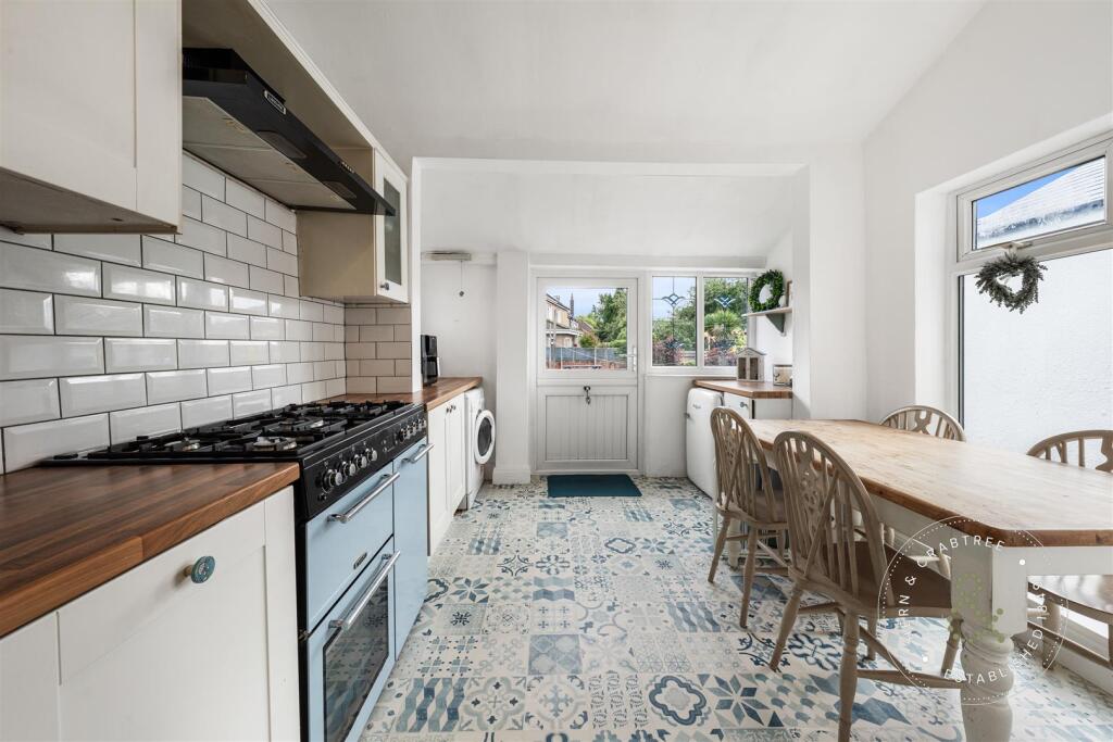 Heathwood Road (8).jpg