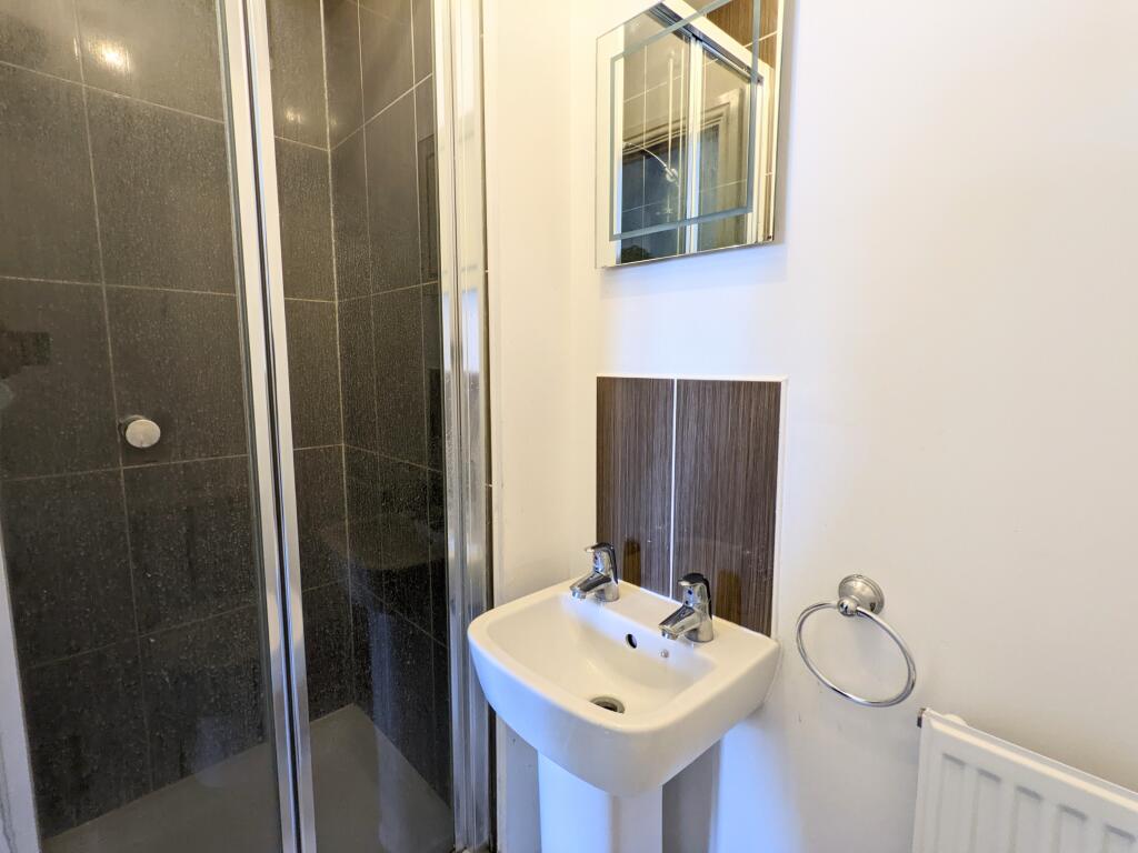 En-suite Bathroom
