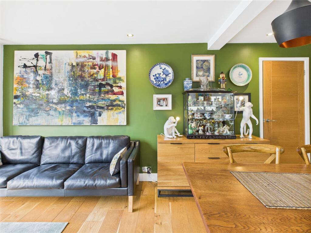 kitchen/family room 2