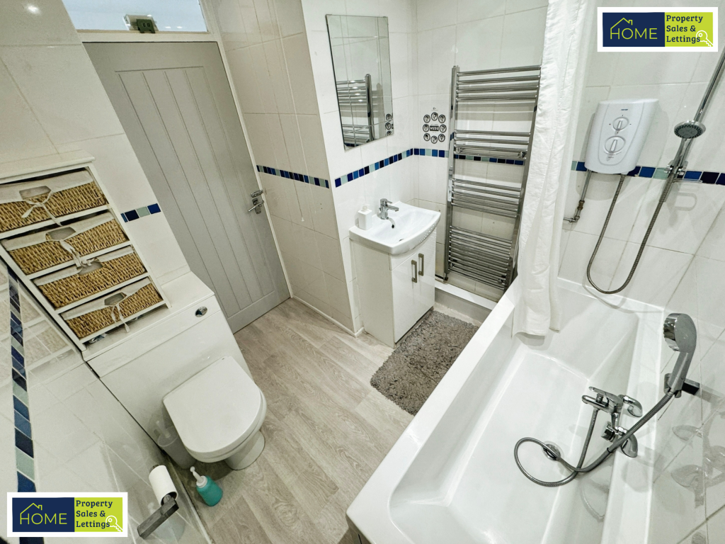 73 Beaumont Walk, Leicester, LE4 0PP