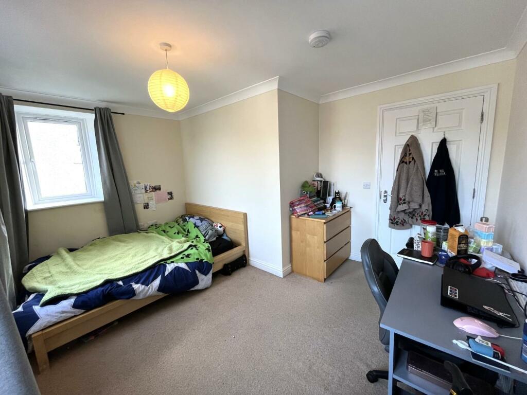 Bedroom 3.JPG