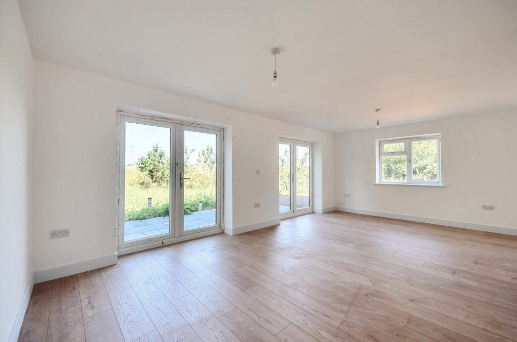 1303880-6-6877d91...