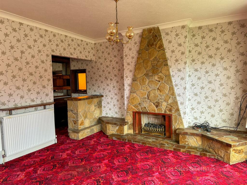 297 Bath Rd Kettering-23.jpg