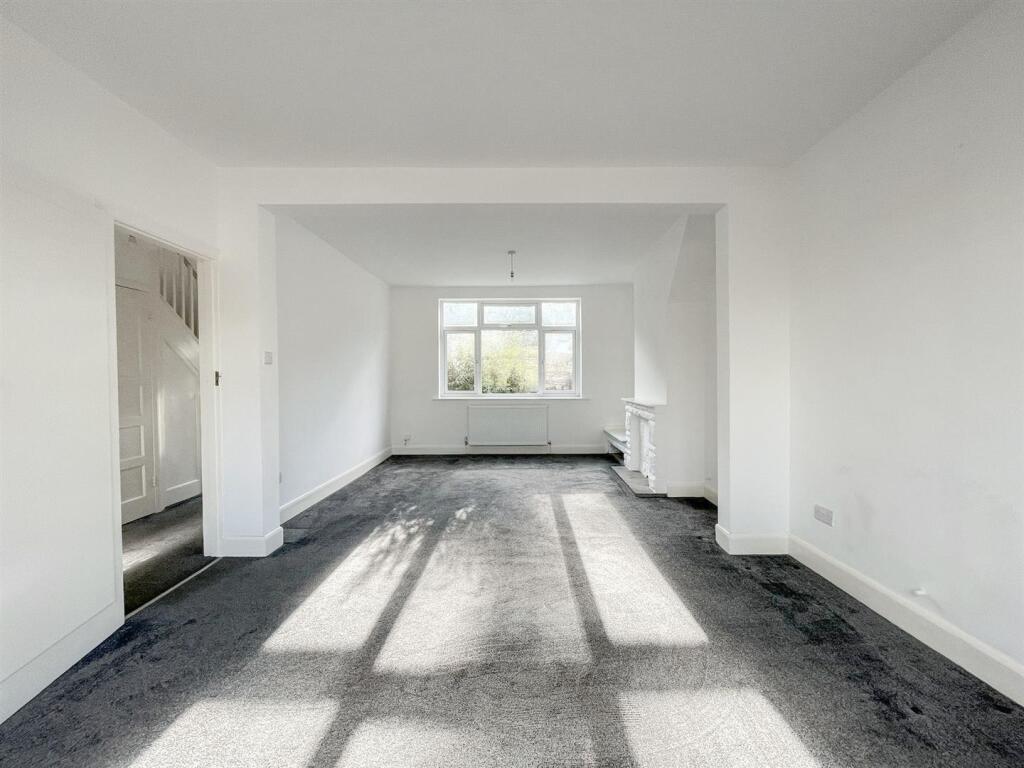 Living / Dining Room