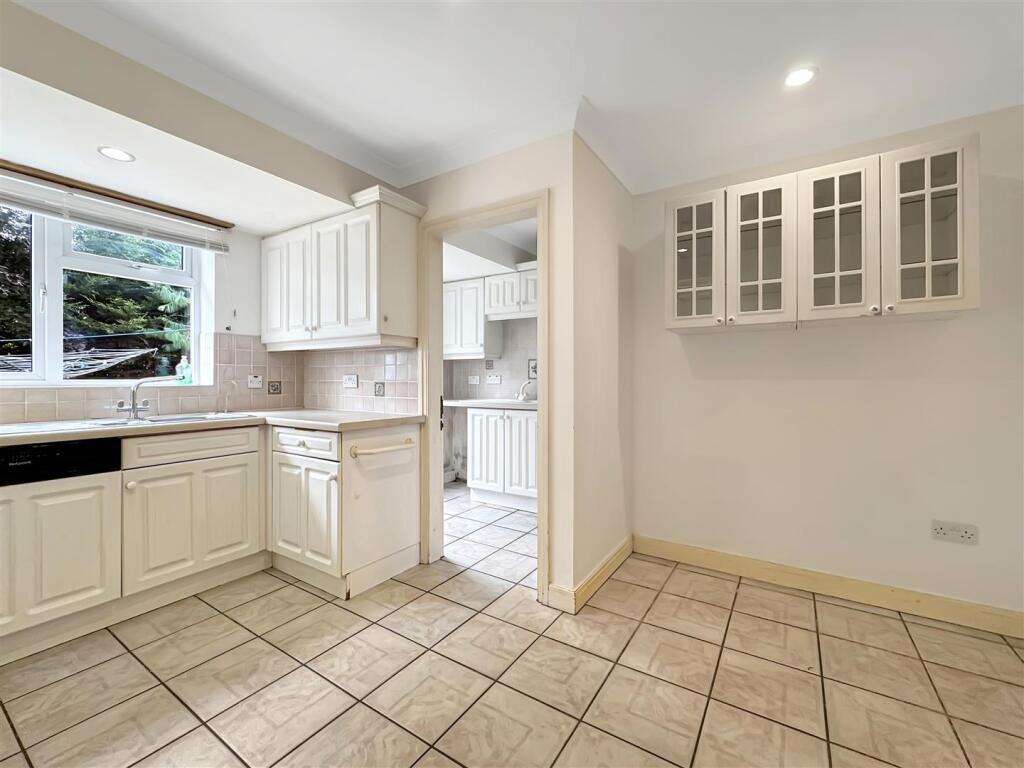 Breakfast Kitchen