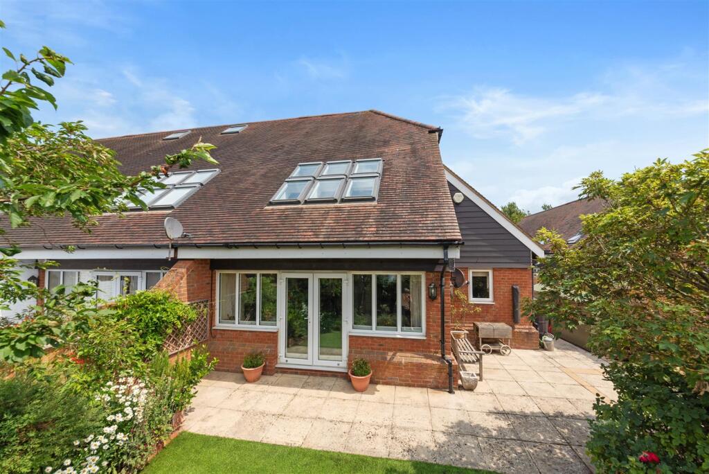 3 Childsbridge Farm Place 32.jpg
