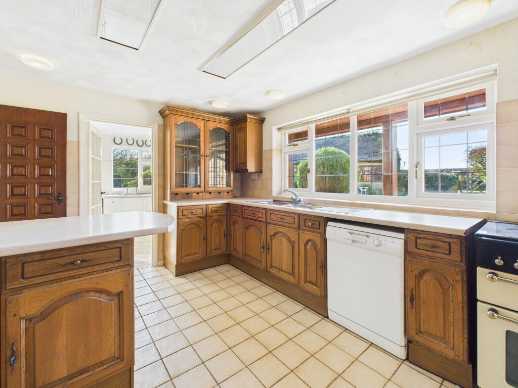 Kitchen/Breakfast Room