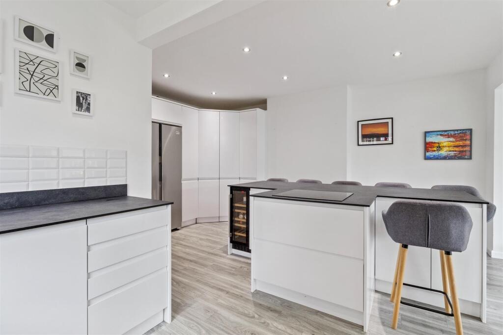 Greenoaks 30-014.JPG