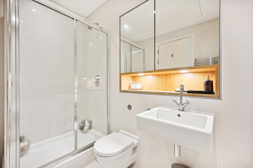 7 Hepworth Court (7)