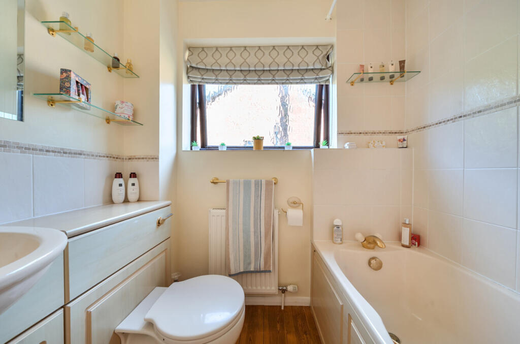 1357952-27-68d2dc...