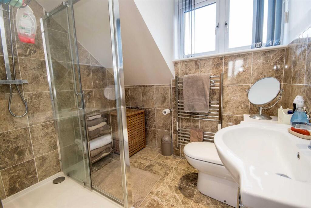 ENSUITE SHOWER ROOM