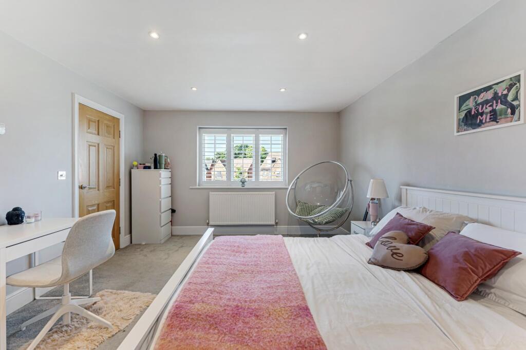 Bletchley Park Way, Wilmslow-17.jpg